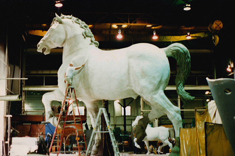 Artist Melvin Jay Lindsay works on the Leonardo da Vinci Horse sculpture.